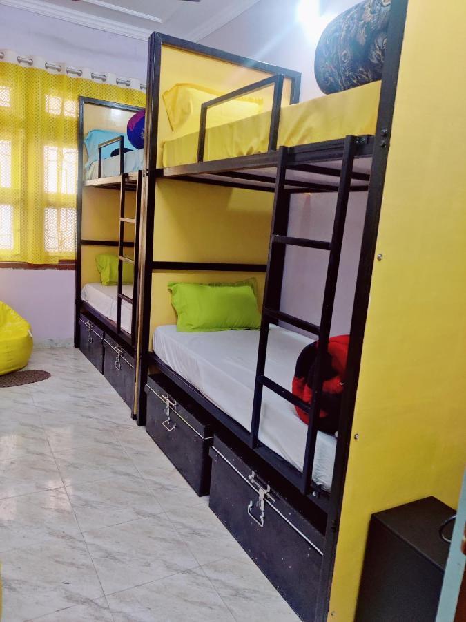 Hostel Shivshakti קג'ורהו מראה חיצוני תמונה