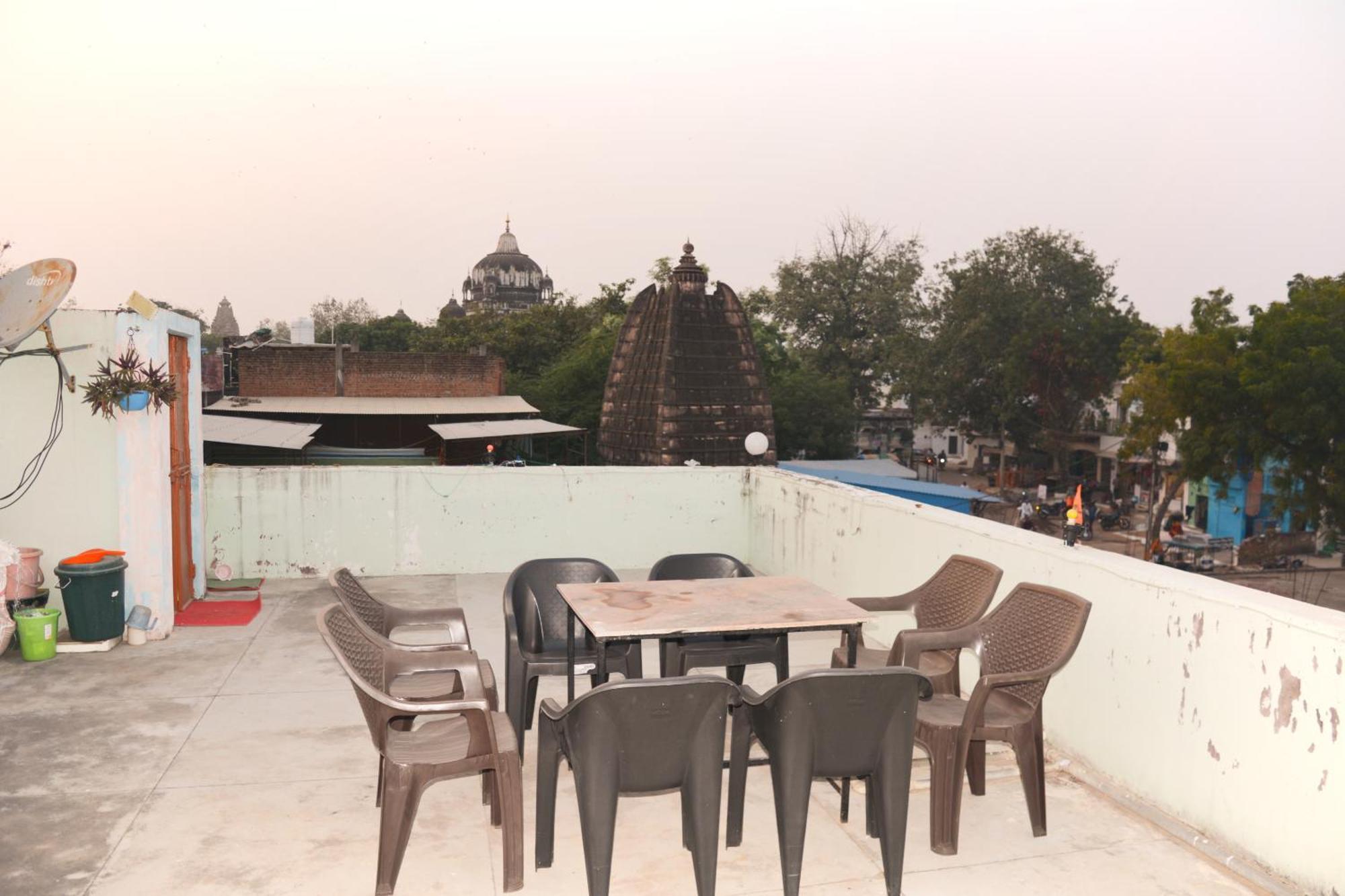 Hostel Shivshakti קג'ורהו מראה חיצוני תמונה