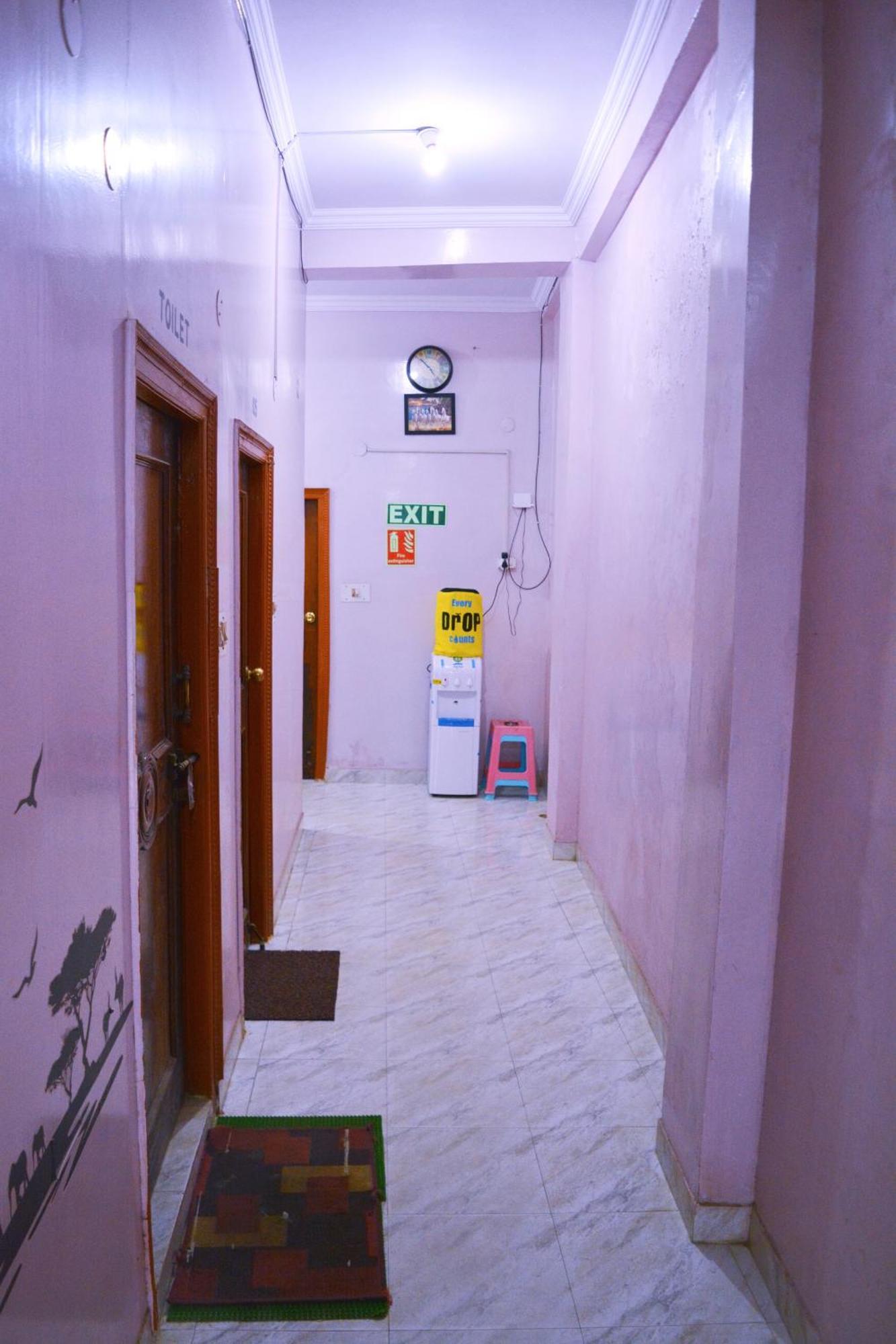 Hostel Shivshakti קג'ורהו מראה חיצוני תמונה