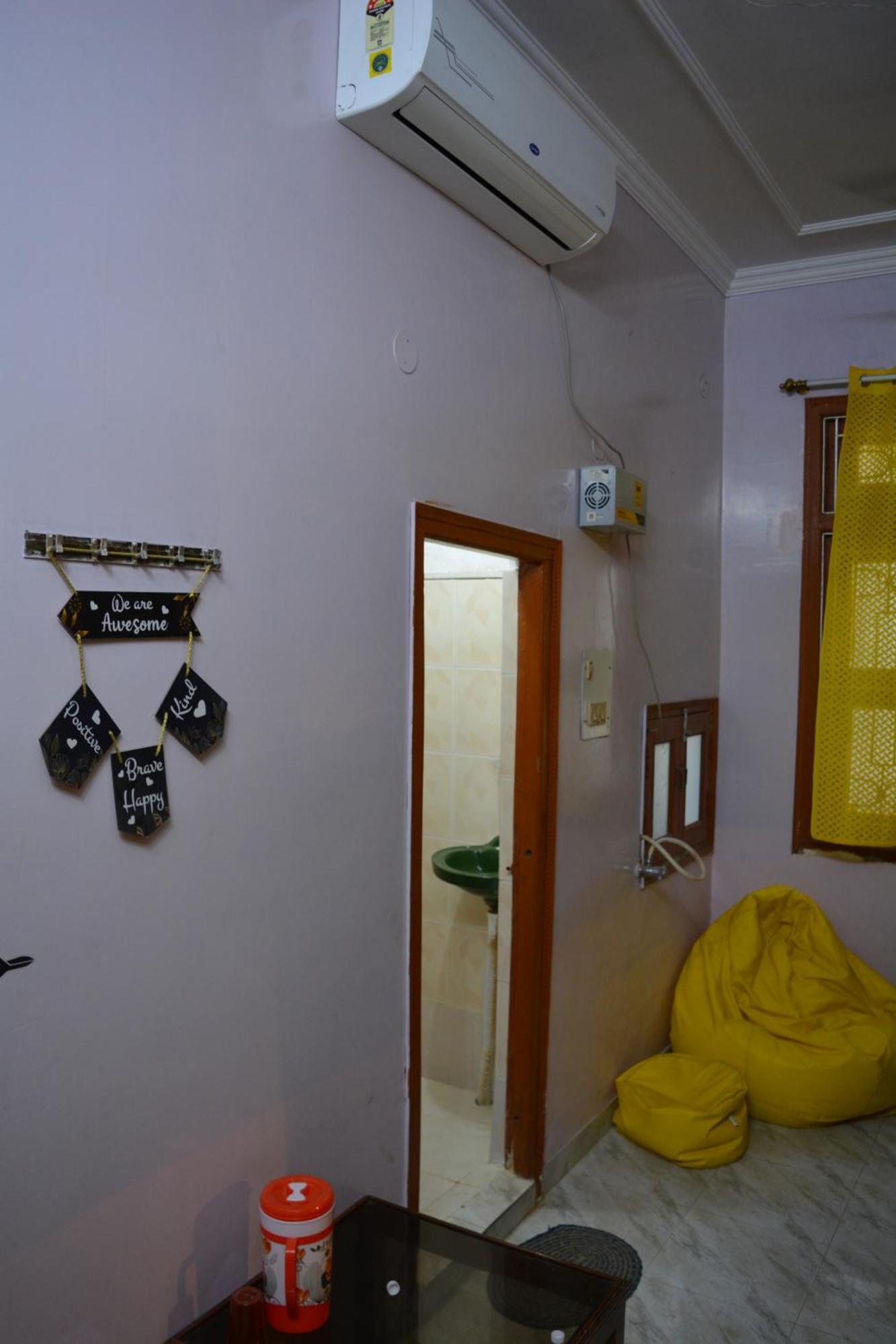 Hostel Shivshakti קג'ורהו מראה חיצוני תמונה