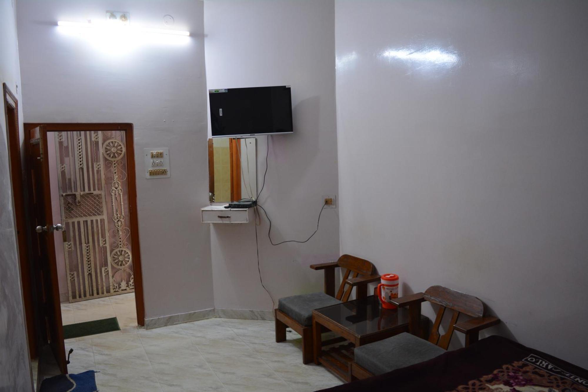 Hostel Shivshakti קג'ורהו מראה חיצוני תמונה