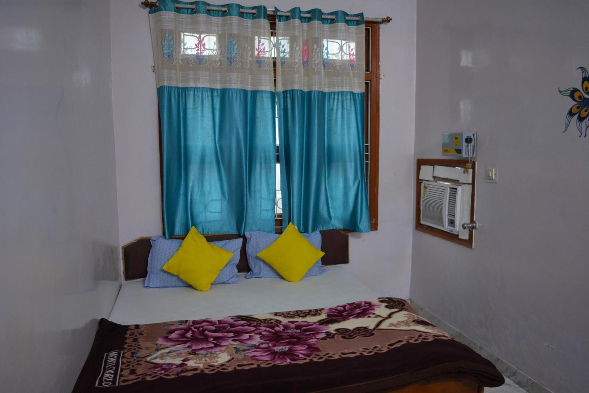 Hostel Shivshakti קג'ורהו מראה חיצוני תמונה