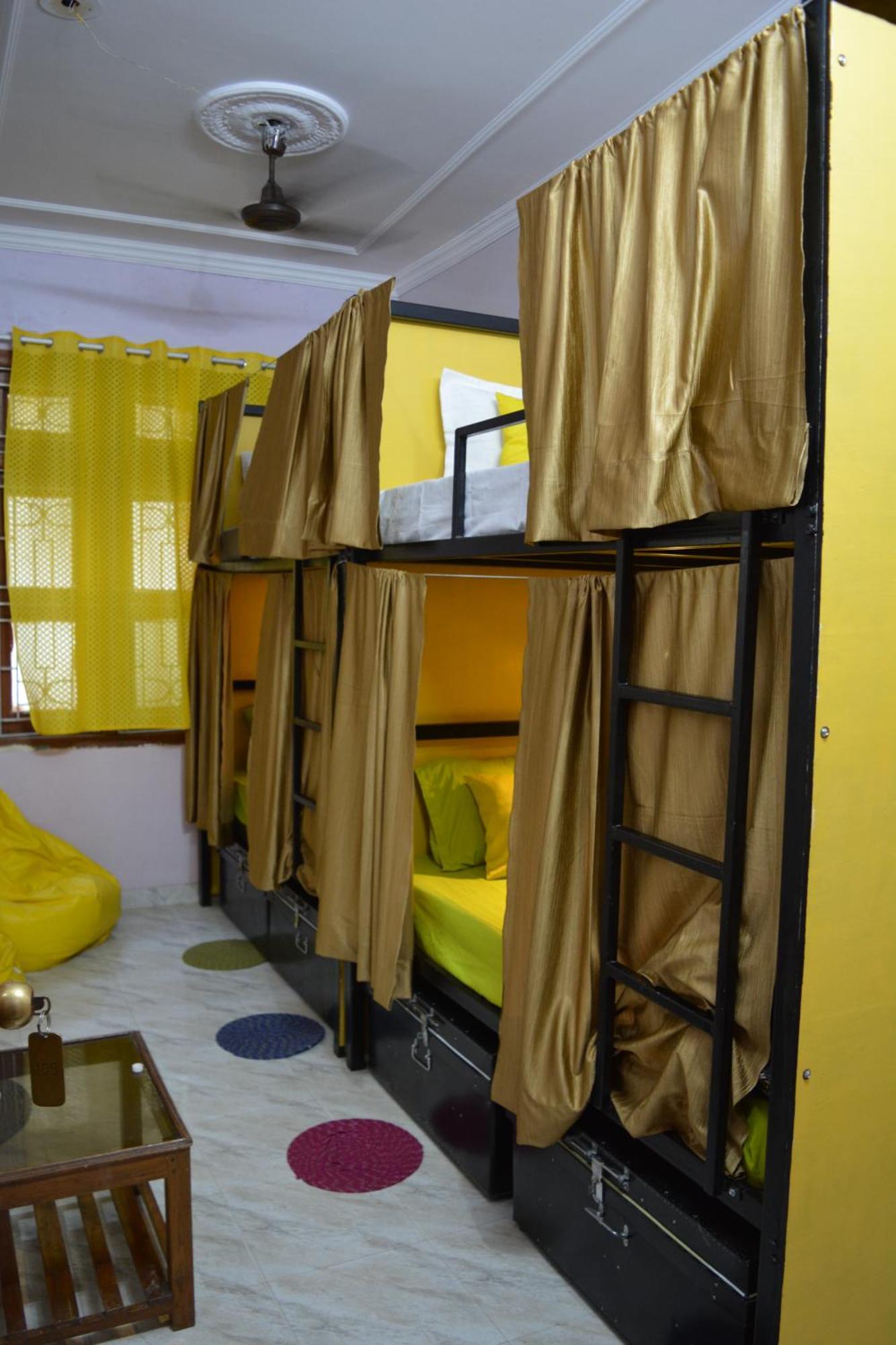 Hostel Shivshakti קג'ורהו מראה חיצוני תמונה